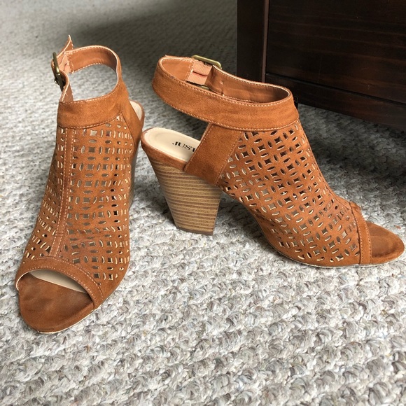 JustFab Shoes - JustFab • brown floral cut out heels